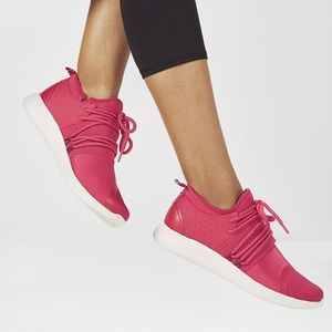 Fabletics Pismo Neoprene Sneaker Size 8 Cosmo